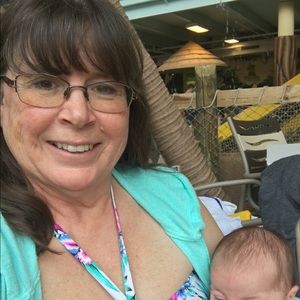 Meet your Posher, Julie